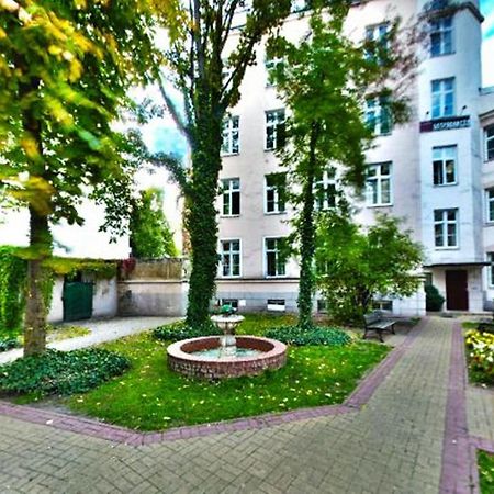 Nathan'S Villa Hostel Warschau Exterior foto