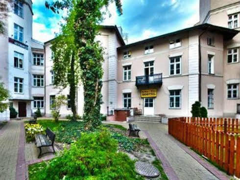 Nathan'S Villa Hostel Warschau Exterior foto